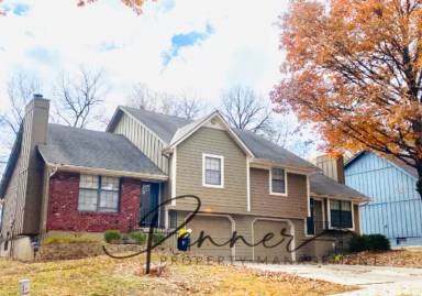 Main picture of 107 W 132nd St