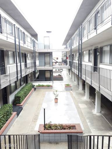 Main picture of 20810 Amie Ave