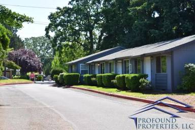 Main picture of 221 SE 12th Ave, Hillsboro OR 97123 - 12