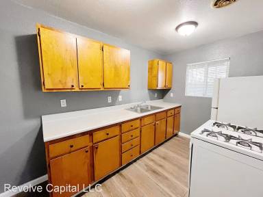 Main picture of 796 Lampasas Ave