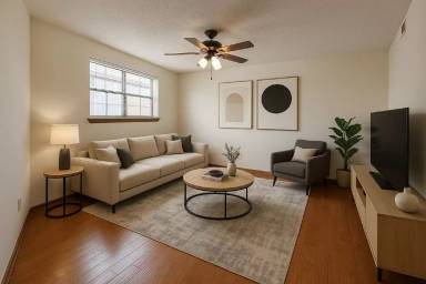 Main picture of 804 N Main St