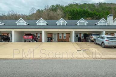 Main picture of 960 Gorge View Ln
