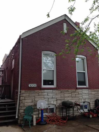 Main picture of 3001 California Ave