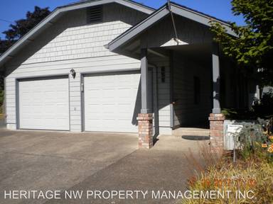 Main picture of 855 Grove St