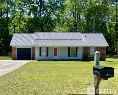 Main picture of 115 Whitechapel Ln
