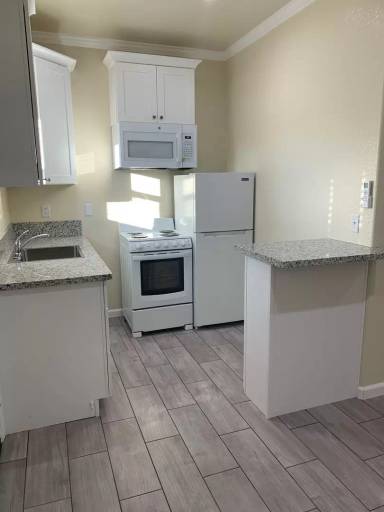 Main picture of 4727 Fleming Way