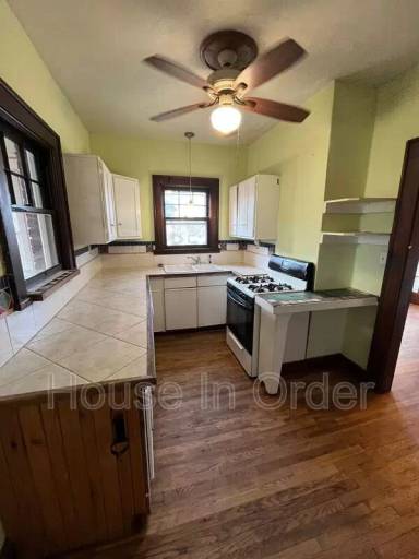 Main picture of 15 Conestee Pl