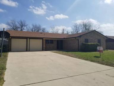 Main picture of 1710 Kangaroo Ave