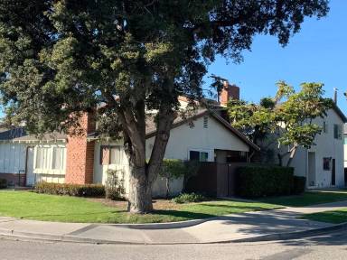 Main picture of 1301 Fremont Way - C
