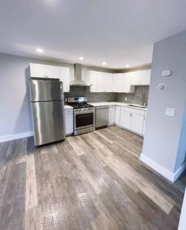 Main picture of 41 Van Cott Ave