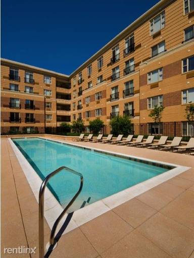 Main picture of 55 Riverwalk Place