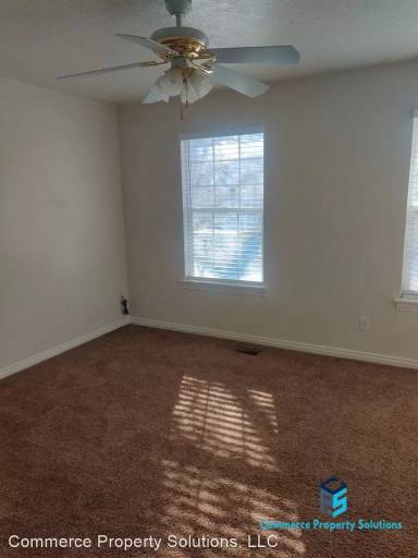 Main picture of 618 W 460 N