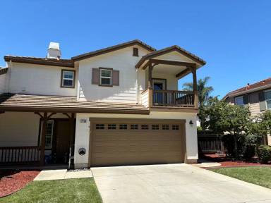 Main picture of 2569 Handel Way