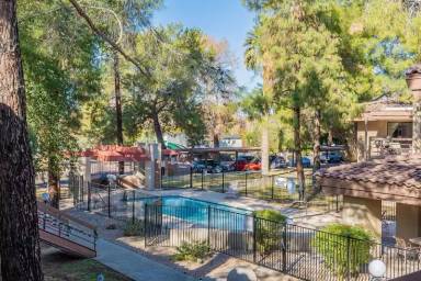Main picture of 5035 N 10th Pl