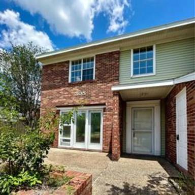 Main picture of 101 Wilbourn Blvd