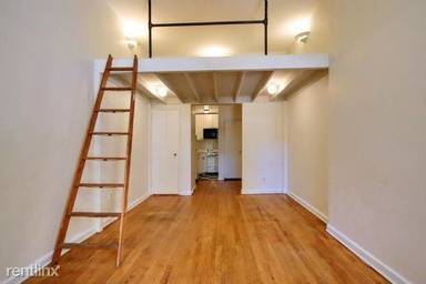 Main picture of 205 E 70th St