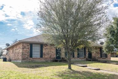 Main picture of 101 El Dorado Dr