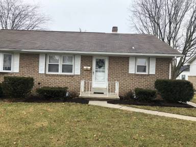 Main picture of 875 E Walnut St
