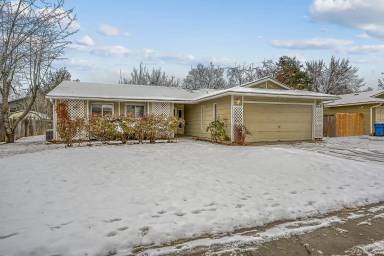 Main picture of 5858 N Garrett St