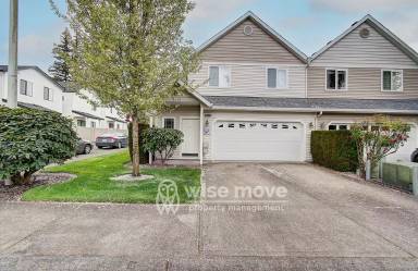 Main picture of 2116 NE 163rd Pl