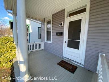 Main picture of 124 N George St