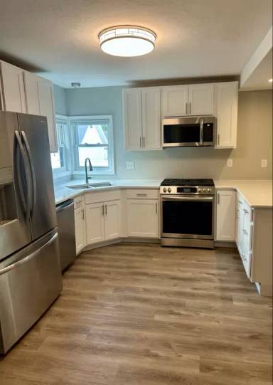 Main picture of 1719 N Division St