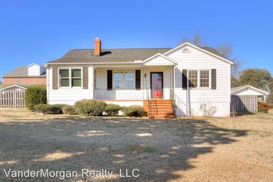 Main picture of 1011 Magnolia Dr