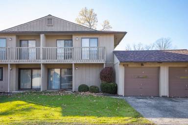 Main picture of 7392 Creekwood Dr