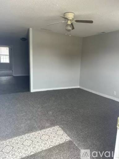 Main picture of 127 Tandy Dr