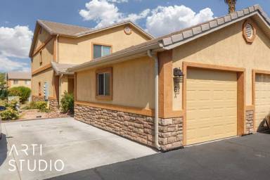 Main picture of 717 Hafen Ln
