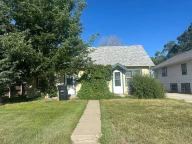 Main picture of 2112 Avenue B