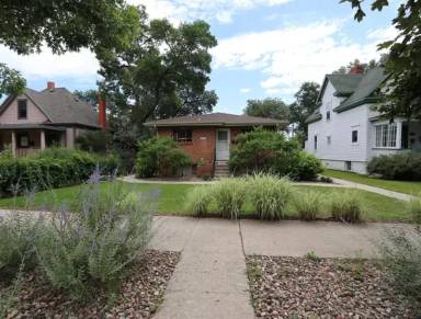 Main picture of 2413 1/2 N Nevada Ave