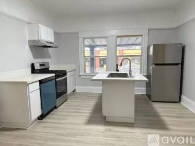 Main picture of 1911 P St