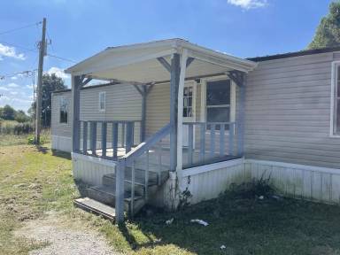 Main picture of 6119 Holy Cross Rd