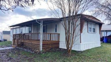 Main picture of 6680 Pirch Way