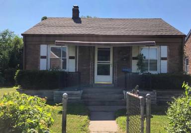 Main picture of 2562 Van Buren St