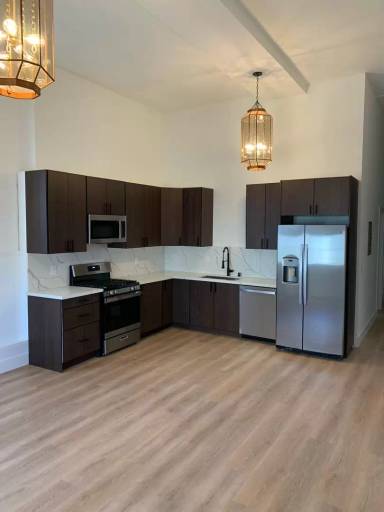 Main picture of 1451 16th St