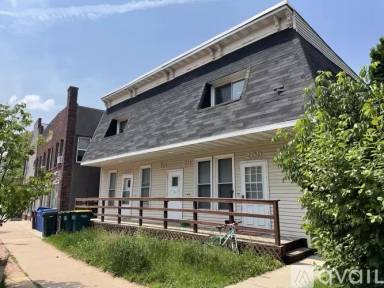 Main picture of 209-125 S Main St
