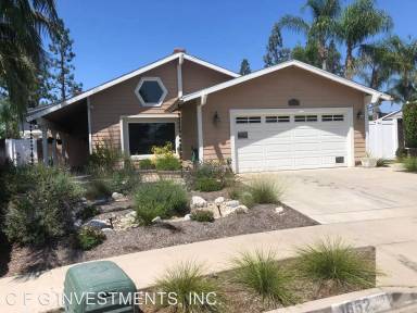 Main picture of 1652 Summerville Ave