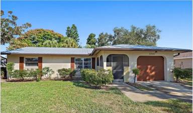 Main picture of 5321 Foxwood Dr