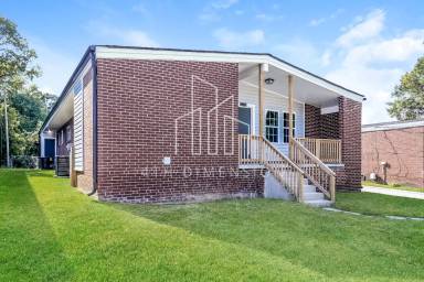 Main picture of 513 Saunders Pl