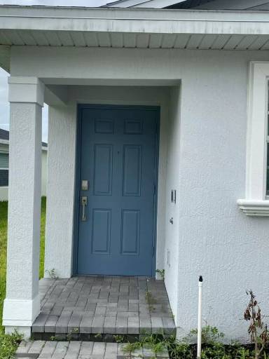 Main picture of 1668 Colebrook Cir SW