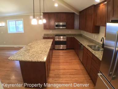 Main picture of 1105 Monaco Pkwy