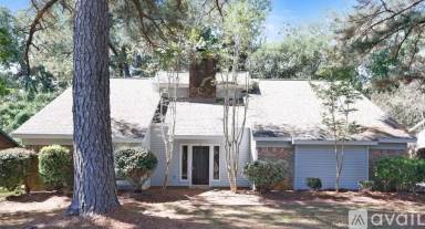 Main picture of 4656 Chaucer Pl NW