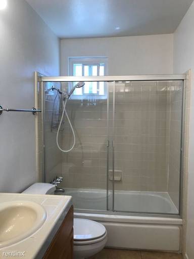 Main picture of 295 Monmouth Dr