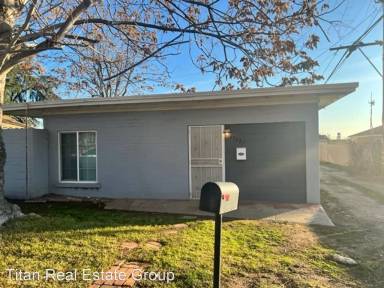 Main picture of 35087 Beech Ave