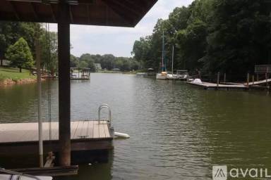 Main picture of 156 Hazelton Loop