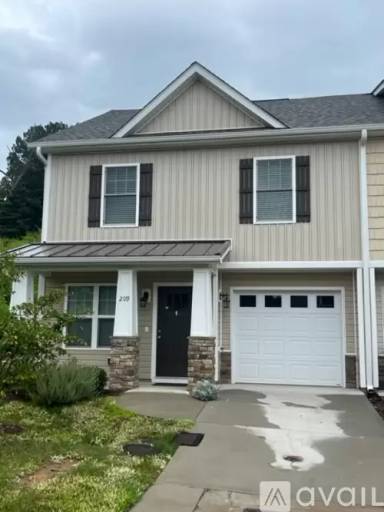Main picture of 209 Stoney Point Way