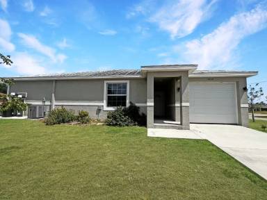 Main picture of 4848 24th St SW