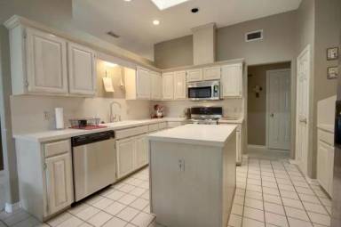 Main picture of 4510 Silver Hollow Dr